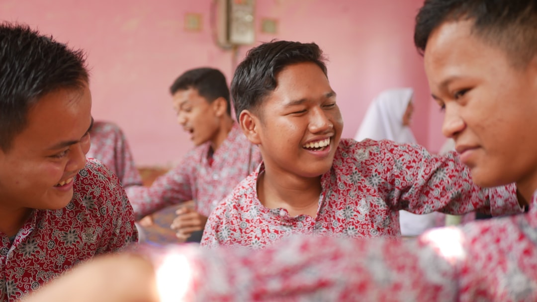 Photo disciplined men